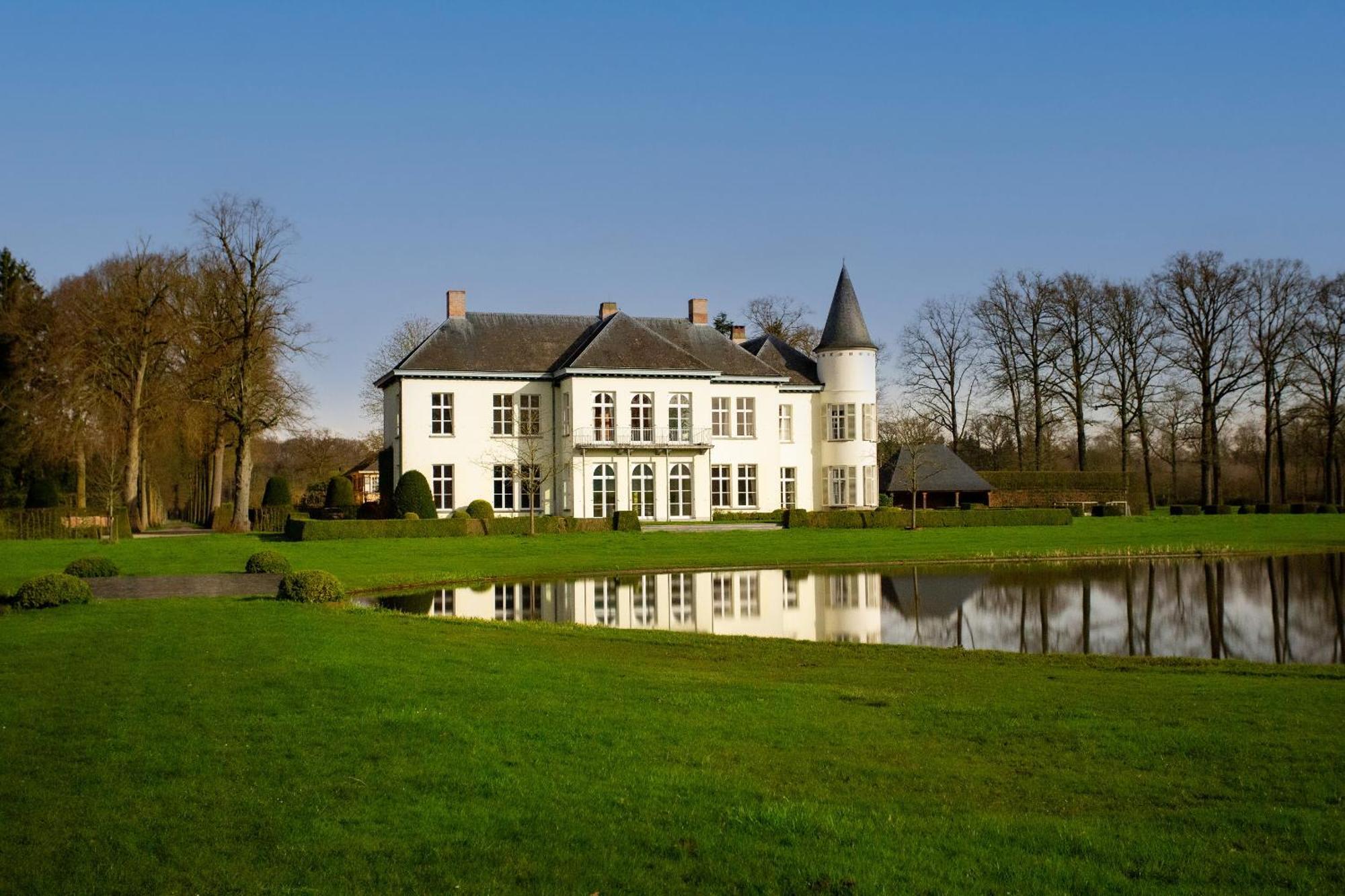 B&B Kasteel Den Tip Arendonk Exterior photo